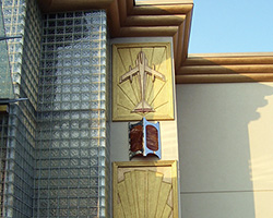 Exterior Metallic Paint | Night Club